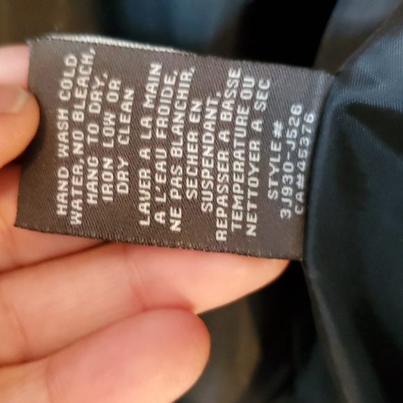 Blazer - Picture 6 of 6